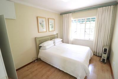 Apartment / Flat For Rent in Craighall Park, Johannesburg