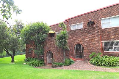 Apartment / Flat For Rent in Atholl Gardens, Sandton